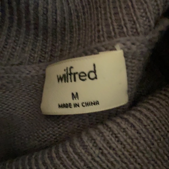 ⭐️Aritzia Wilfred thin merino wool cozy turtleneck - Picture 4 of 13